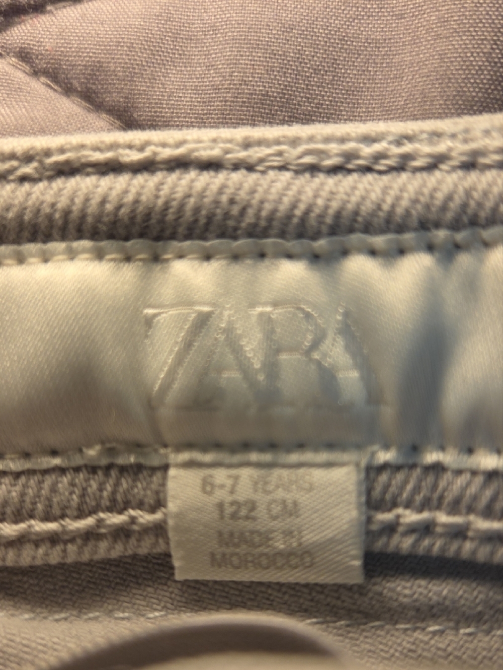 Zara Light Gray Wide-Leg Jeans with Black Stud Trim - Picture 2 of 5